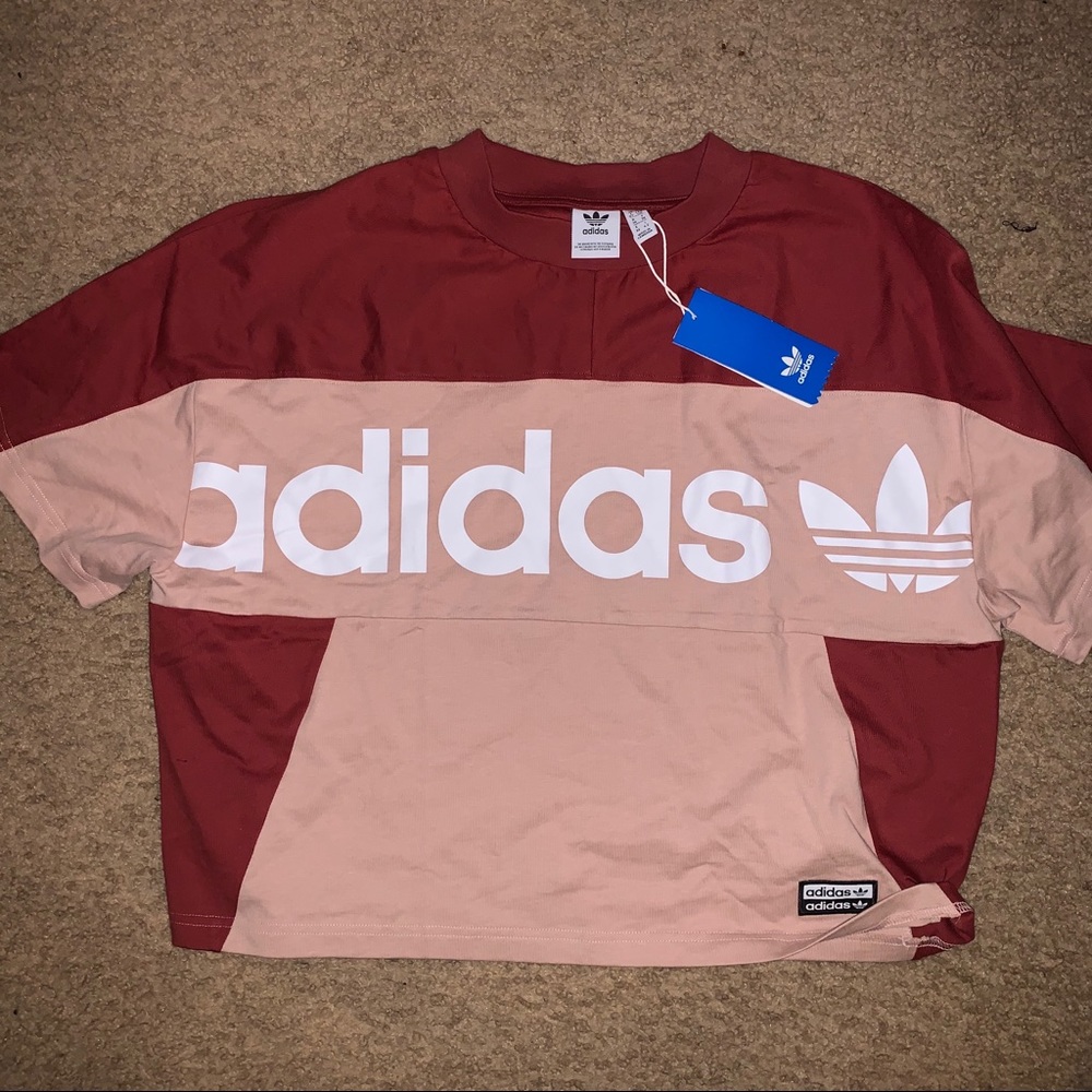 Adidas top